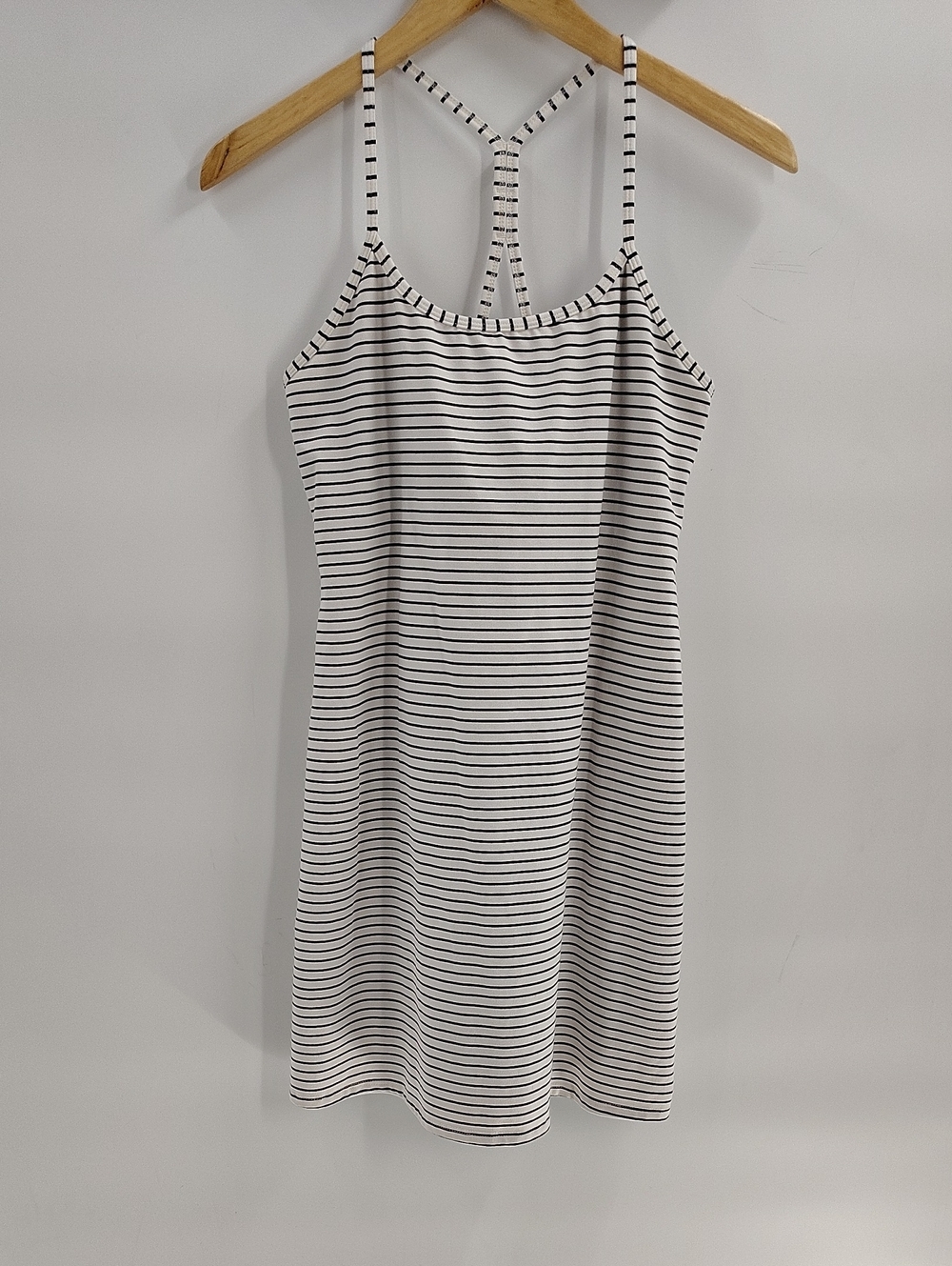 Athletic Works Dress Size Medium White Black Stripes Sleeveless Stretch
